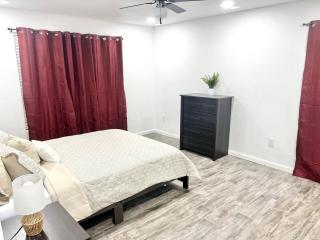 Spacious House by TopGolf Pharr - Pharr - 3