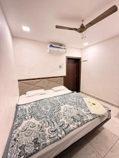 Hotel Raghuveera Palace - Ujjain - 4