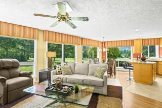 Fairway Forest Retreat! - Mount Hood Village - 8