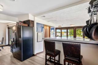 Lakefront Washington Home with Private Pool and Sauna - Moses Lake - 4