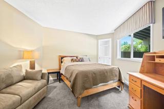 Fairway Forest Retreat! - Mount Hood Village - 3