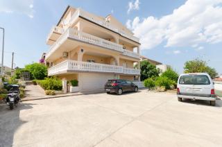Apartments Sabina - Vodice - 0