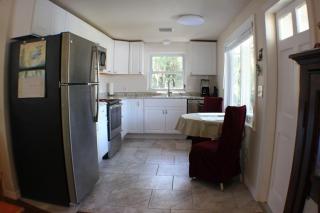 Tree House Treasure - Tarpon Springs - 1