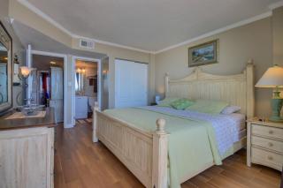 Windy Hill Beach-Sleeps 6-3bed2bath-Oceanfront-Pool-WIFI-TV-16 Foot Balcony - 5