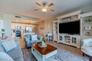 Whitesands Retreat - Incredible Resort Home - 2