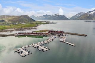 Spectacular Waterfront Fishermans Cabin - Rorbu - 8