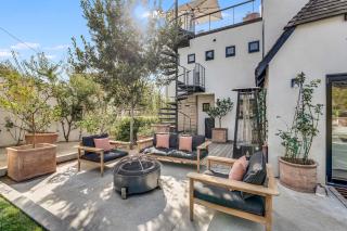 European Charm Meets La Jolla Rooftop Views - San Diego - 9