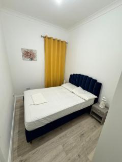 Absam Homes - Londra - 1