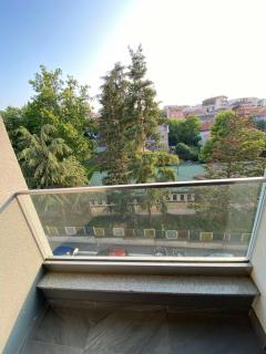 Brand New Bright Flat - Belgrad - 3