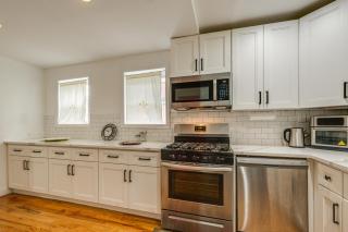 3 Mi to Nassau Coliseum Spacious Hempstead Home! - Hempstead - 1