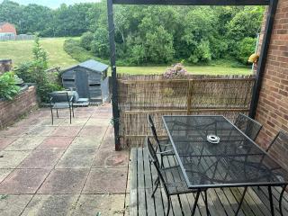 Harry's Holiday Home - Caversham - 8