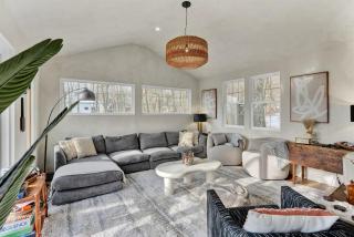 Cozy Pocono Retreat Family LakeAccess Game Room - Albrightsville - 1