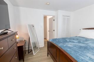 ComfiNook Cozy Suburb Stay Philly Airport Parking - - 8