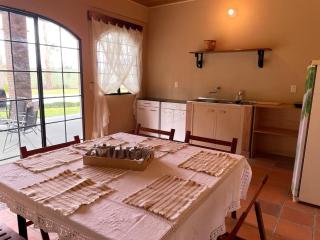 Colonial-style house - 0