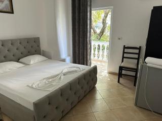 Hotel Rixhi - Saranda - 1