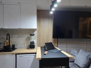 Lovely 1 bedroom vacation home with free parking. - Nizza - 9