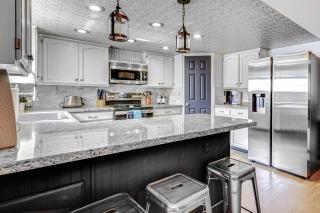 Explore the Wasatch Home Near Cottonwood Canyons - Sandy - 8