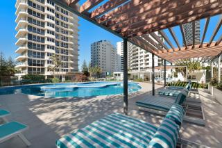 ULTIQA Beach Haven on Broadbeach - Gold Coast - 8