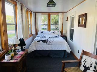 Moose Riverside Bungalow 3BR Home Old Forge NY - Old Forge - 7