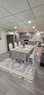 Spacious 3 BR Nature Lover's Retreat in North Vancouver - North Vancouver - 7