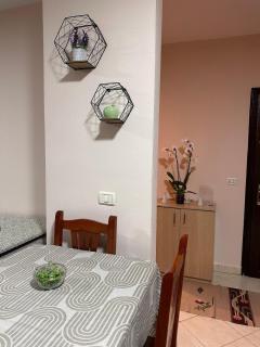 Skura's Apartment - Golem - 5
