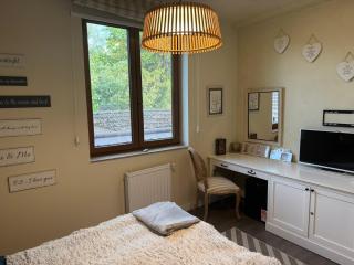 Lakeview Apartment - 2