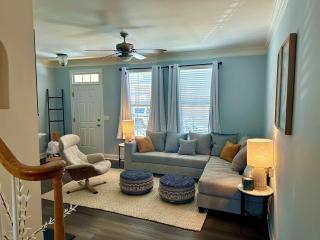 Cozy Corner Oasis - 9
