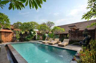 Mahe Garden Inn and Villas by Kamara - Kuta - 7