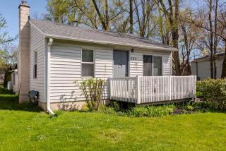 Corporate insurance or family vacation in Wolverine lake - Walled Lake - 6