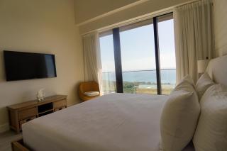 Penthouse At Arihini West Bay - Coxen Hole - 2
