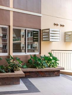 Cozy Studio near Nuvali, Enchanted Kingdom - Private Cinema with Netflix & Disney Plus with Free Pool Access - Silang - 1