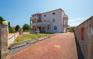 Nice Apartment In Pula With Wifi - Pula - 5