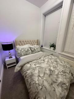 Cosy Double Bedroom in Little Venice, Maide Vale - Moffat - 2