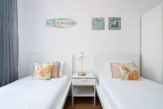 Renovated 3BR Apt Near City Hotspots with Great Value - 1