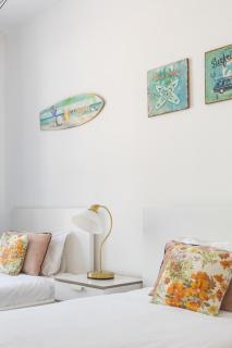 Renovated 3BR Apt Near City Hotspots with Great Value - Porto - 2