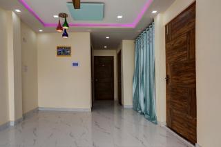 Super Hotel O Omex - Juhi Bari - 0
