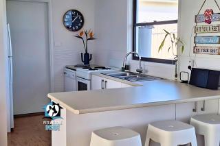 Shaka Seaside Retreat with Beach Access - Goolwa South - 7