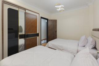 real estate - Città del 6 ottobre - 5