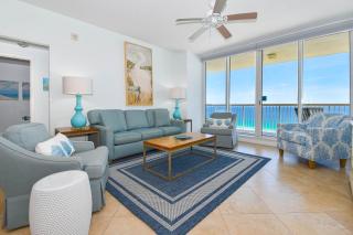 Silver Beach Towers W1402 - 0