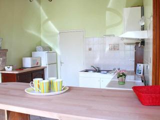 Gîte lumineux avec jardin, près de Vichy, 2 chambres, équipements modernes, draps inclus - FR-1-489-281 - Trézelles - 3