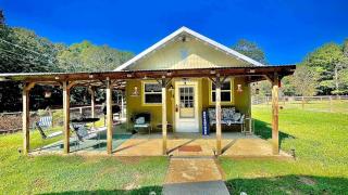Sardis Lake Fast WI-FI Tiny Studio Cabin - 1