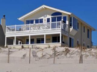 Ocean Front 1St Floor Duplex With Expansive Views In Brant Beach With Private Beach Access 12094 - Brant Beach - 0