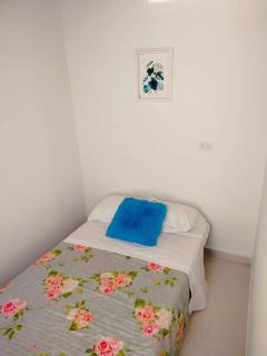 Alojamiento con piscina en Girardot - 4
