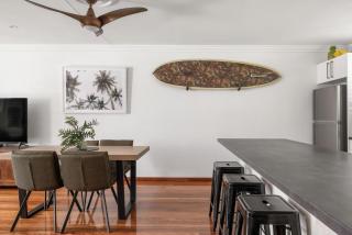 Aloha - Noosa Pde - location and beach style - 1
