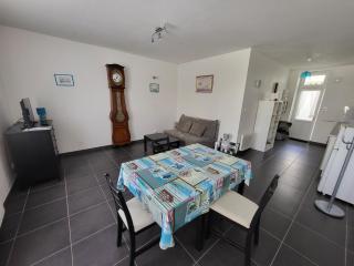 Maison T2 agréable avec cour privative, à 400m de la plage et proche commerces, quartier calme - FR-1-92-875 - Les Sables-dʼOlonne - 4