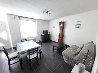 Maison T2 agréable avec cour privative, à 400m de la plage et proche commerces, quartier calme - FR-1-92-875 - Les Sables-dʼOlonne - 3