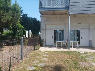 Appartement 4 Pers avec Terrasse et Accès Plage - FR-1-843-3 - Le Croisic - 0