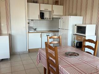 Appartement proche commerces et gare avec garage - FR-1-843-28 - Le Croisic - 7
