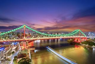Stylish Brisbane City Stay with BBQ Pool & Gym - Brisbane - 9