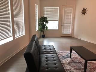 Spacious Place to Work and Relax - Cedar Park - 1
